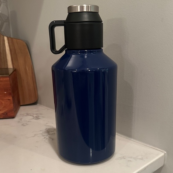 64oz Insulated Growler - Picture 1 of 5